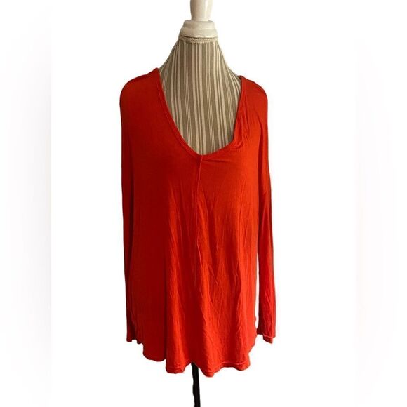 Free People Tops - Free People size medium top excekeknt condition